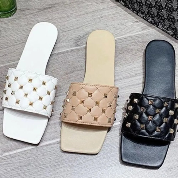 Square Toe Quilted Studded Beige Sandals Size 9.5 - Picture 7 of 8